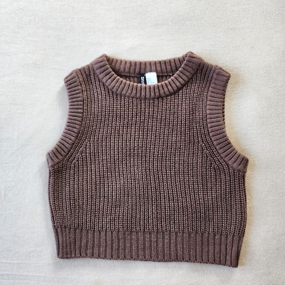H&M Brown Cropped Knit Sleeveless Sweater Vest